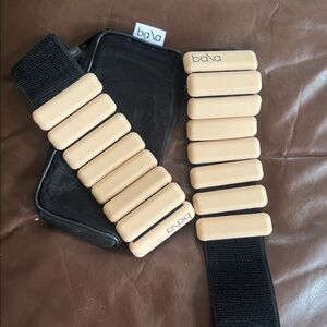 Bala Bangles 1lbs Wrist leg Weights resistance workout yoga Pilates Sand